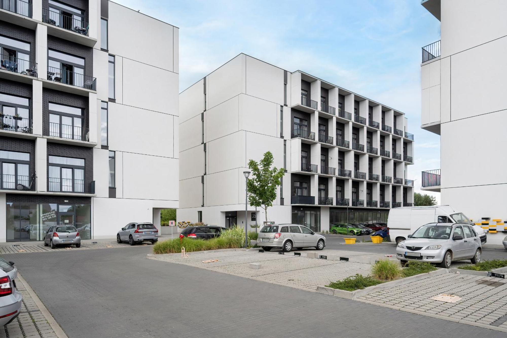 Airport Zarembowicza By Renters