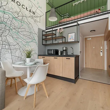 Airport Studio Zarembowicza By Noclegi Renters Breslau Exterior foto